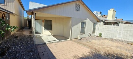 8702 N Auriga Way in Tucson, AZ - Building Photo - Building Photo