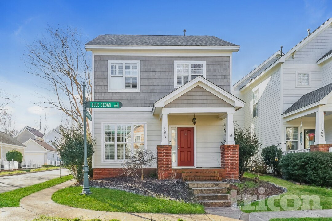 11223 Blue Cedar Ln in Charlotte, NC - Foto de edificio