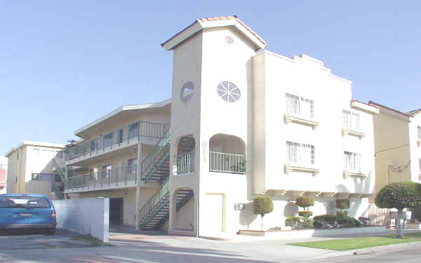 851 W 167th St in Gardena, CA - Foto de edificio