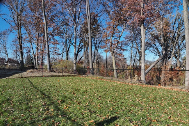 Flats at Walnut Ridge in Fort Wayne, IN - Building Photo - Other