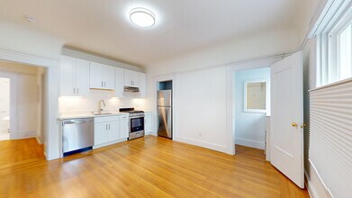 905 Pine St in San Francisco, CA - Building Photo - Building Photo
