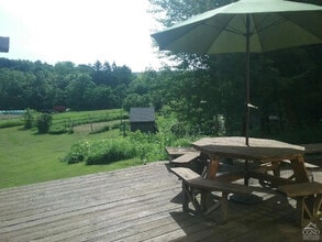765 Harlemville Rd in Hillsdale, NY - Building Photo - Building Photo