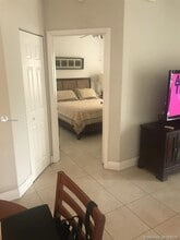 18304 NW 68th Ave-Unit -F in Hialeah, FL - Building Photo - Building Photo