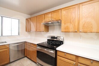 6709 W Luke Ave in Glendale, AZ - Building Photo - Building Photo