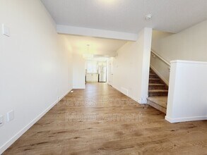 1187 Aster Blvd in Edmonton, AB - Building Photo - Building Photo