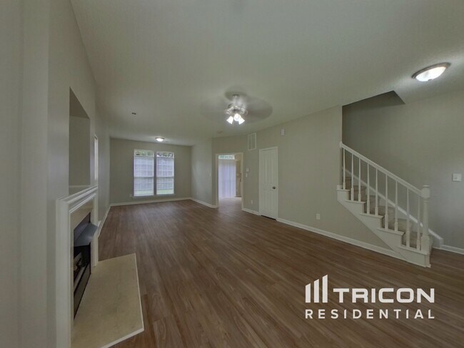 1051 Hipp Rd in Charlotte, NC - Building Photo - Building Photo