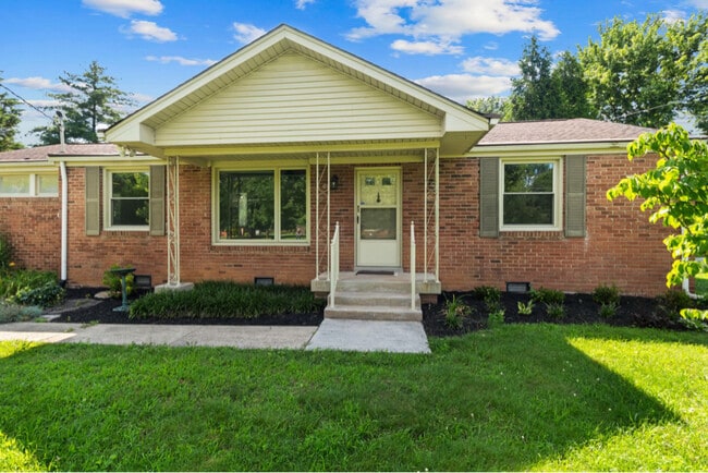 1407 Leaf Ave in Murfreesboro, TN - Foto de edificio - Building Photo