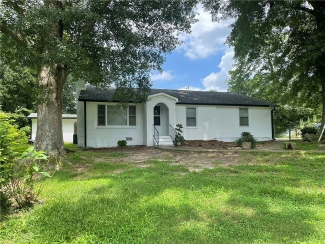 2766 Bart Johnson Rd