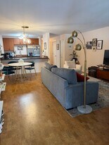 7307 Sand Point Way NE, Unit B506 in Seattle, WA - Building Photo