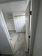 4721 Peters Rd in Plantation, FL - Building Photo - Building Photo