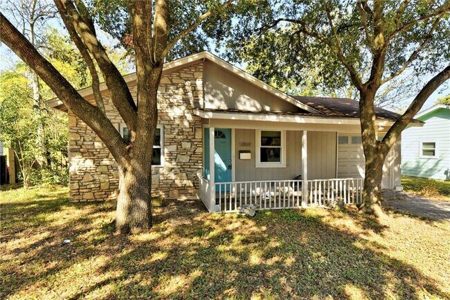 5804 Cedardale Dr in Austin, TX - Building Photo - Building Photo