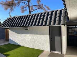 3811 Tumbleweed Ave in Las Vegas, NV - Foto de edificio - Building Photo