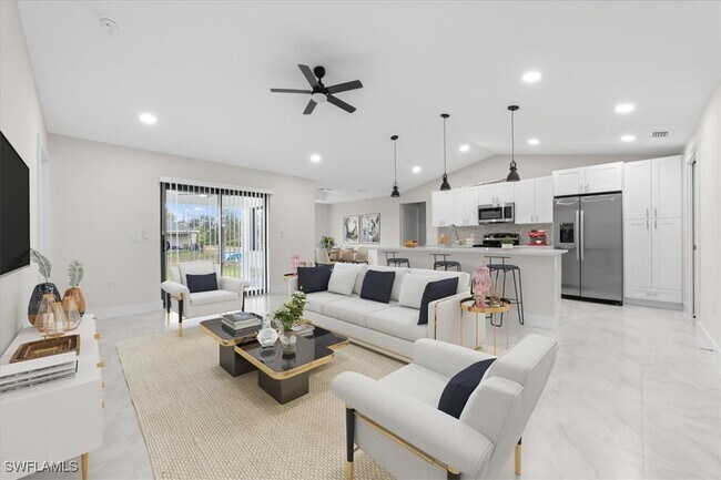 3202 8th St SW in Lehigh Acres, FL - Building Photo - Building Photo