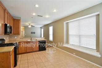 9109 Nathaniel Dr in Aubrey, TX - Building Photo - Building Photo