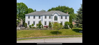 58 Tide Mill Rd in Portland, ME - Building Photo