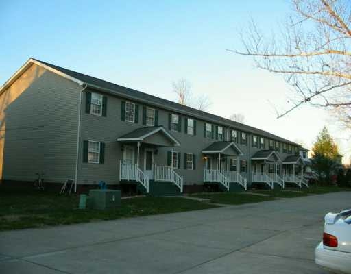 665 Rocky Step Rd in Winfield, WV - Building Photo - Building Photo