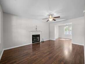 101 Clymer Ct in Hubert, NC - Building Photo - Building Photo