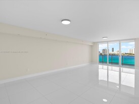 3301 NE 183rd St in Aventura, FL - Building Photo - Building Photo