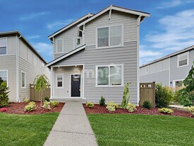 23297 SE Dogwood St in Black Diamond, WA - Building Photo