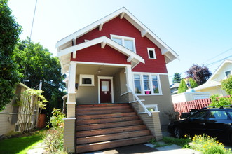 415 N 47th St in Seattle, WA - Building Photo - Building Photo