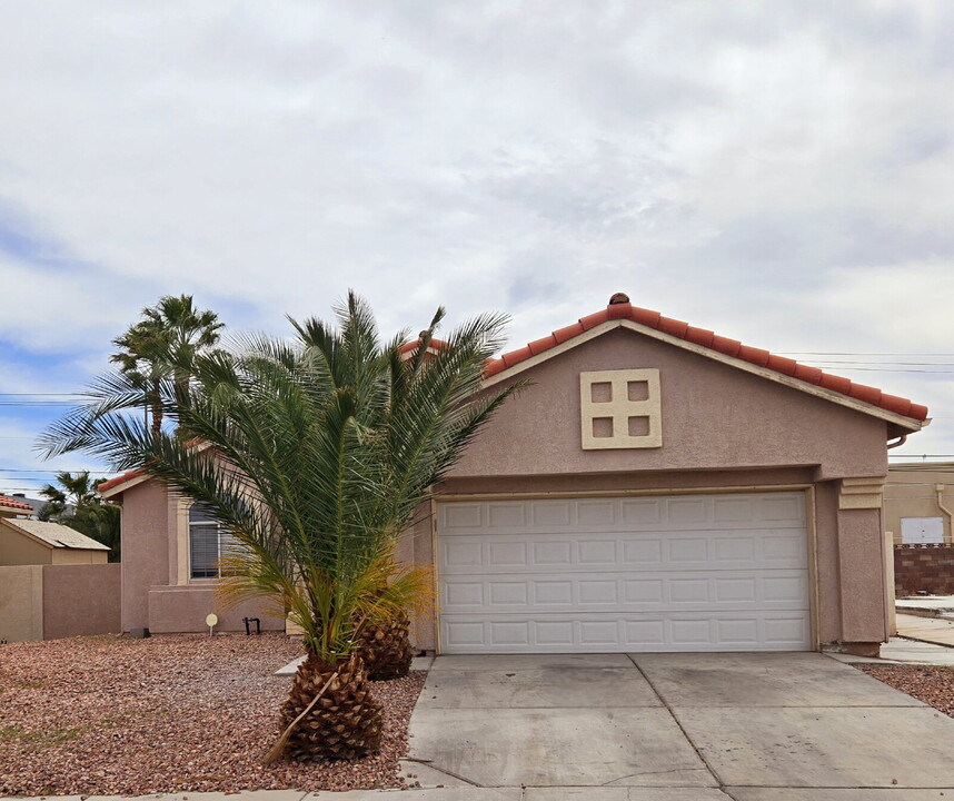 2205 Keller Ct in North Las Vegas, NV - Building Photo
