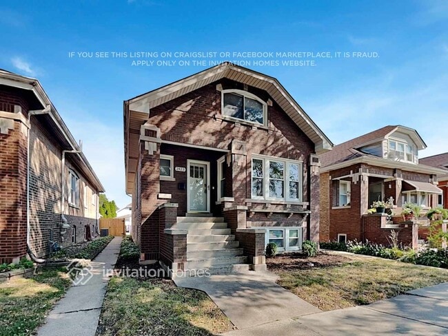property at 2423 Wesley Ave