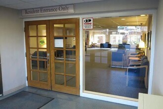 3100 Devonshire Rd in Cleveland, OH - Building Photo - Building Photo