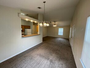 5200 Arrowhead Rd in Pensacola, FL - Building Photo - Building Photo
