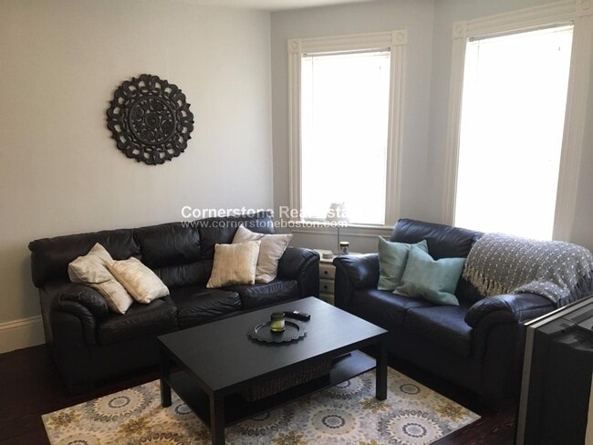 32 Rawson St, Unit 1