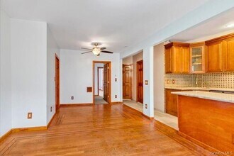 61-46 56th St in Queens, NY - Building Photo - Building Photo