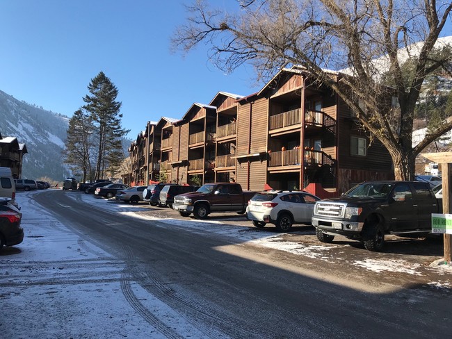 Canyon Loft Apartments