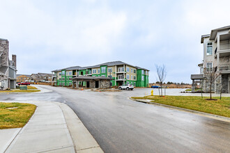 Parkview Apartments in Olathe, KS - Building Photo - Building Photo