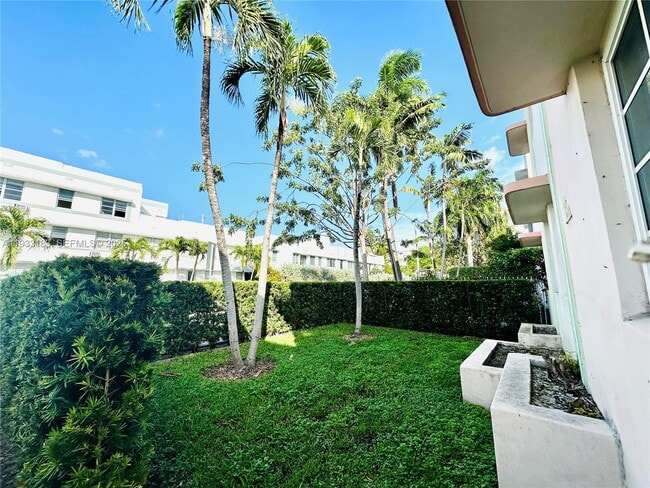 540 15th St in Miami Beach, FL - Building Photo - Building Photo