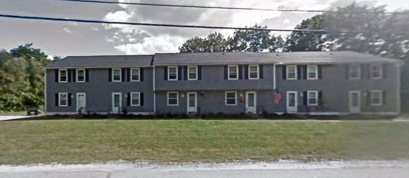 31 Summer St, Unit 4 in Peterborough, NH - Building Photo