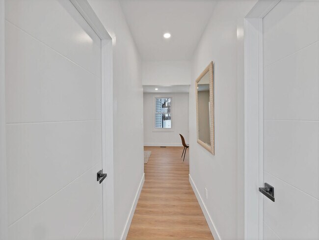 20 Hill St in Hamilton, ON - Building Photo - Building Photo