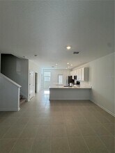 1865 Fulfillment Dr in Kissimmee, FL - Building Photo - Building Photo
