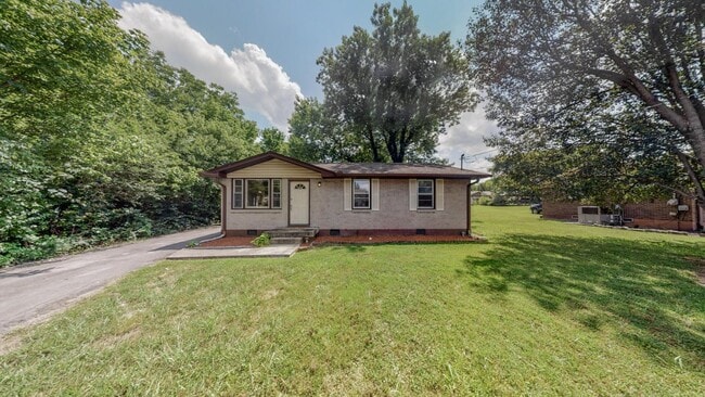 408 Lealand Ln in Lebanon, TN - Building Photo - Building Photo