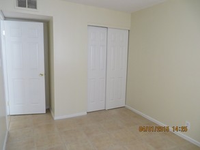 4168 Silver Dollar Ave in Las Vegas, NV - Building Photo - Interior Photo