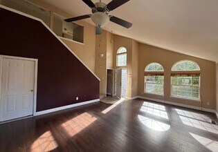 829 Blueberry Ln in Bellingham, WA - Building Photo - Building Photo