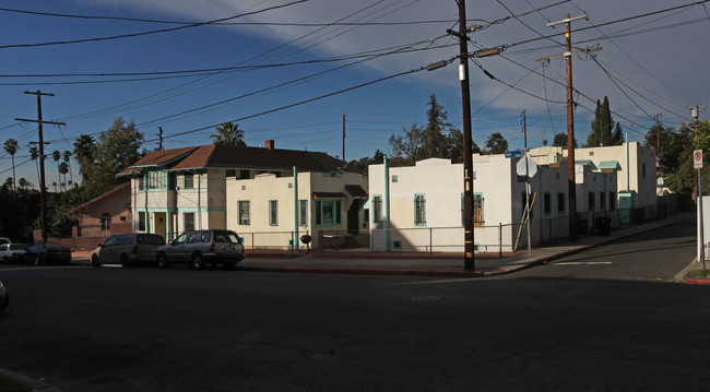 5633 Ash St in Los Angeles, CA - Building Photo - Building Photo