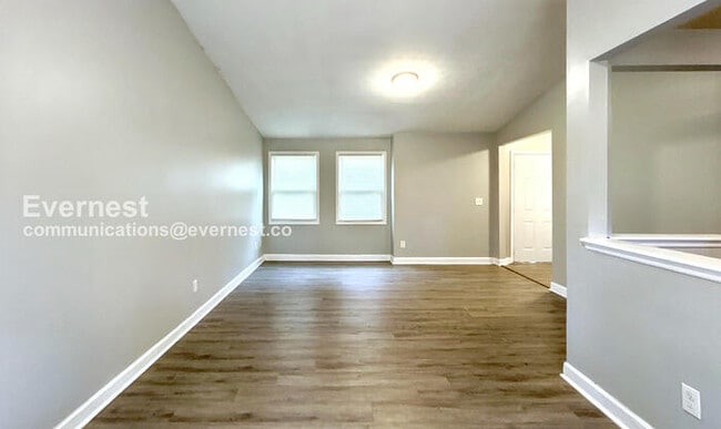 2431 Corner Shoals Dr in Decatur, GA - Foto de edificio - Building Photo