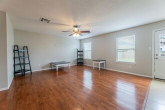 191 Black Frst in Buda, TX - Building Photo - Building Photo