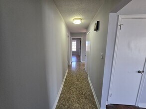 1041 Ryland Pike in Huntsville, AL - Building Photo - Building Photo