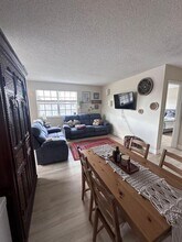 365 SW 86th Ave, Unit 207 in Pembroke Pines, FL - Building Photo - Building Photo