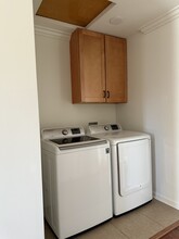 10548 Tinker Ave in Tujunga, CA - Building Photo - Building Photo