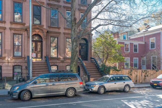 164 Lafayette Ave in Brooklyn, NY - Foto de edificio - Building Photo