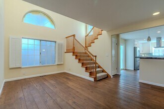 350 6th St in Montara, CA - Building Photo - Building Photo