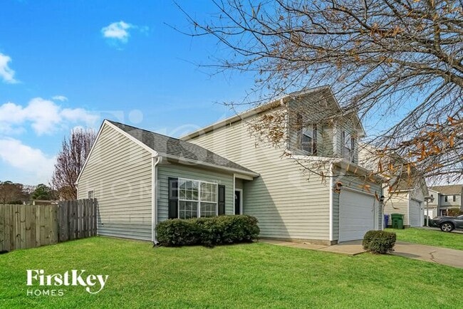 245 Weststone Blvd in Fuquay Varina, NC - Building Photo - Building Photo