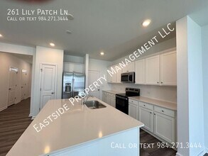 261 Lily Patch Ln in Smithfield, NC - Building Photo - Building Photo