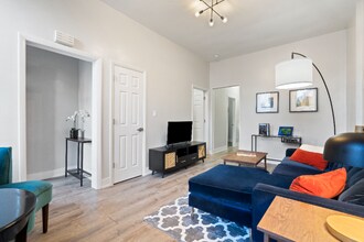 2345 W 21st St in Chicago, IL - Building Photo - Building Photo